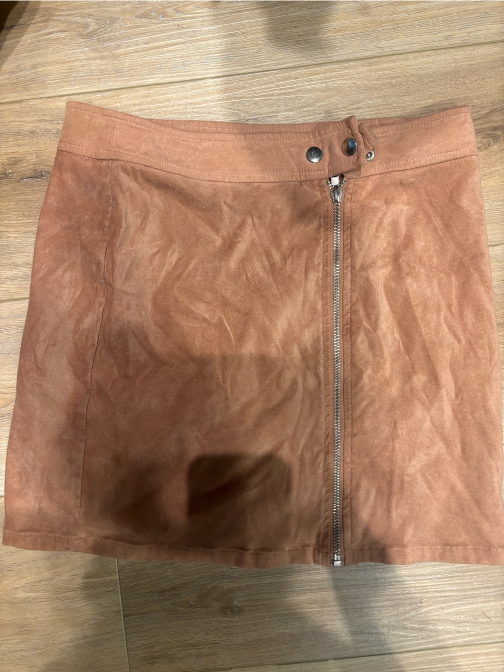 PacSun Suede-Look Zip Front Mini Skirt in Rust